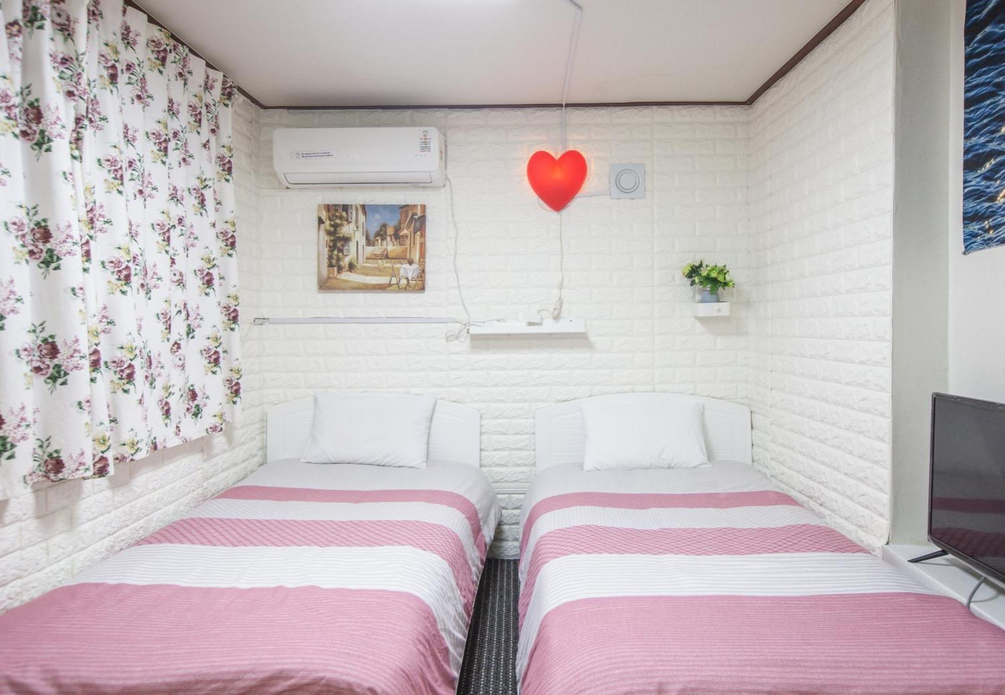 Отель Jeong House Сеул Экстерьер фото